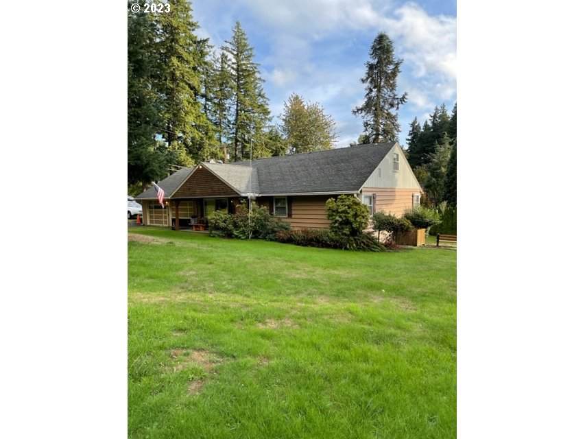 885 95TH Ave - Photo 1