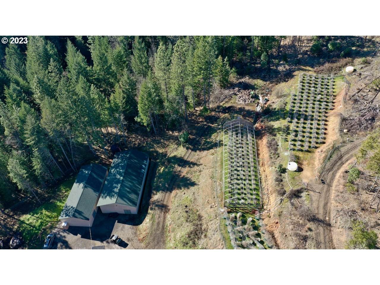 4701 Hwy 227 - Photo 1