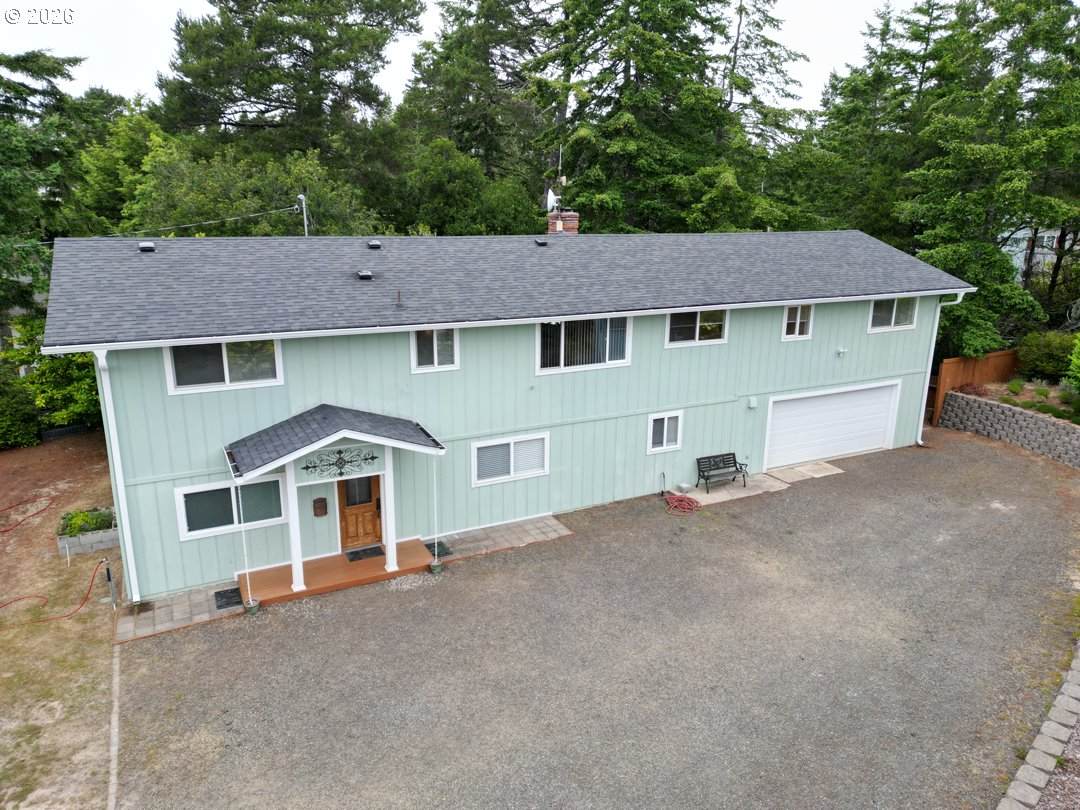 https://bt-photos.global.ssl.fastly.net/portland/orig_boomver_1_233057173-2.jpg