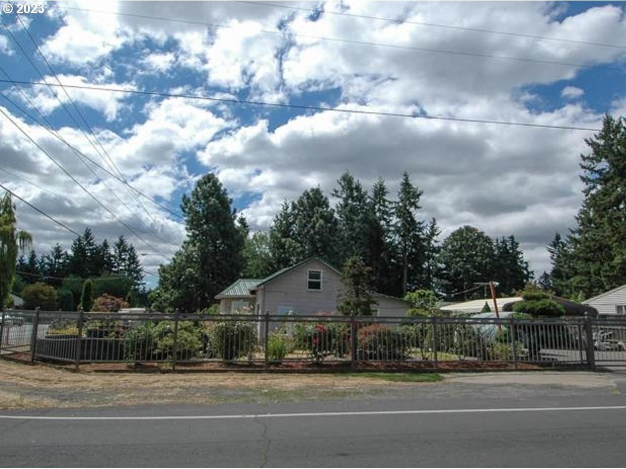 1315 148TH Ave - Photo 1