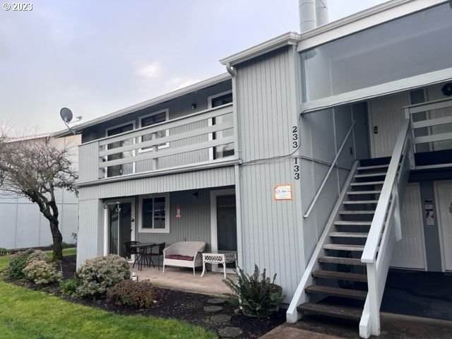 650 Harlow Rd - Photo 1