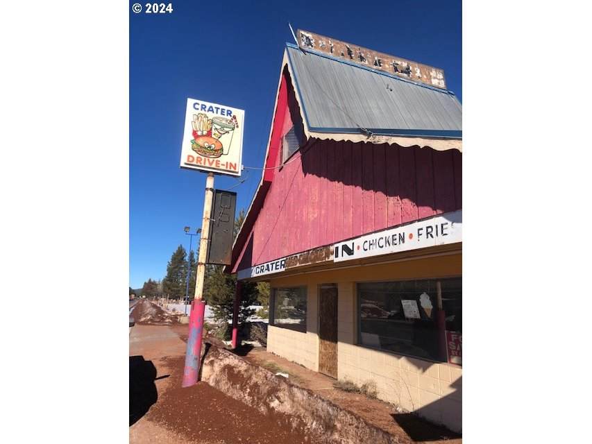 109661 Highway 97 - Photo 1