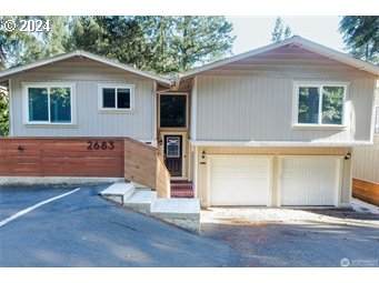 2683 Maplewood Dr - Photo 1