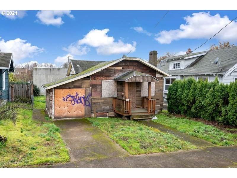 5624 Francis St - Photo 1