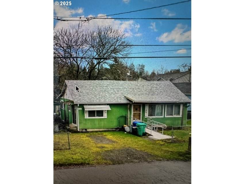 3016 87TH Ave - Photo 1