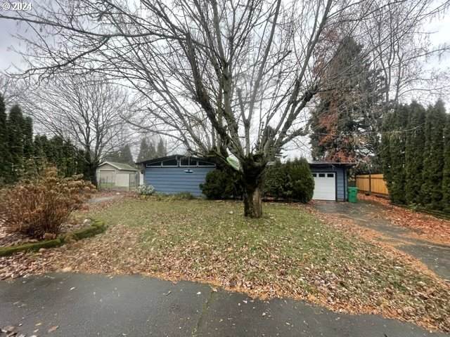 13815 Knott St - Photo 1