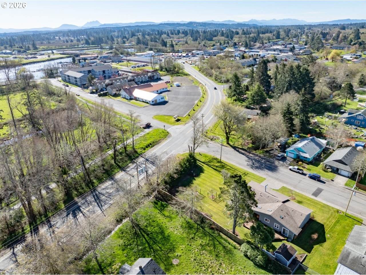 https://bt-photos.global.ssl.fastly.net/portland/orig_boomver_1_244569500-2.jpg