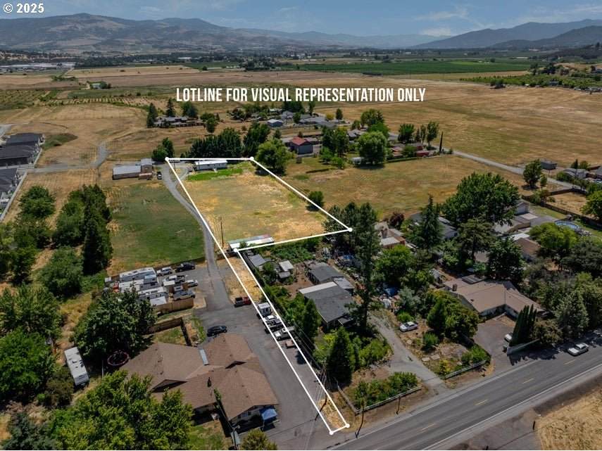 2199 Kings Hwy - Photo 1
