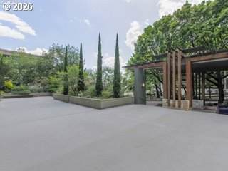 https://bt-photos.global.ssl.fastly.net/portland/orig_boomver_1_251007748-2.jpg