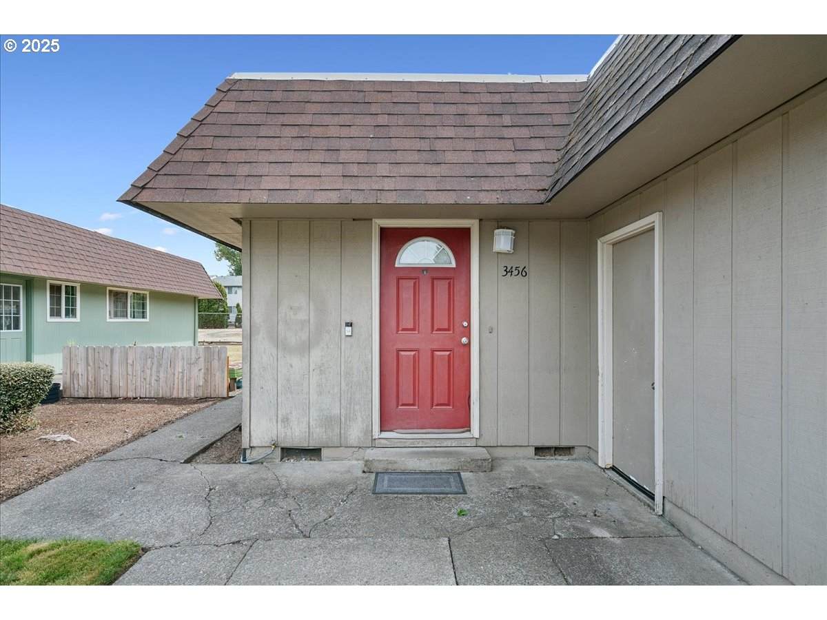 3456 Chiefs Ct - Photo 1