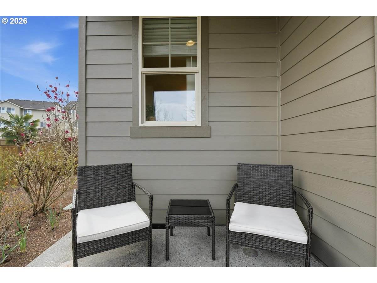 https://bt-photos.global.ssl.fastly.net/portland/orig_boomver_1_257453682-2.jpg
