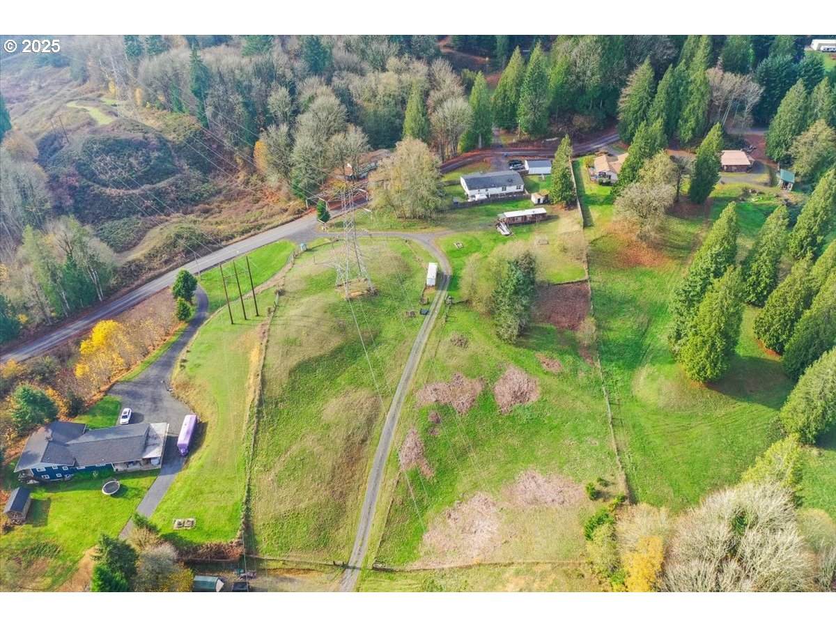 418 50TH Ave - Photo 1