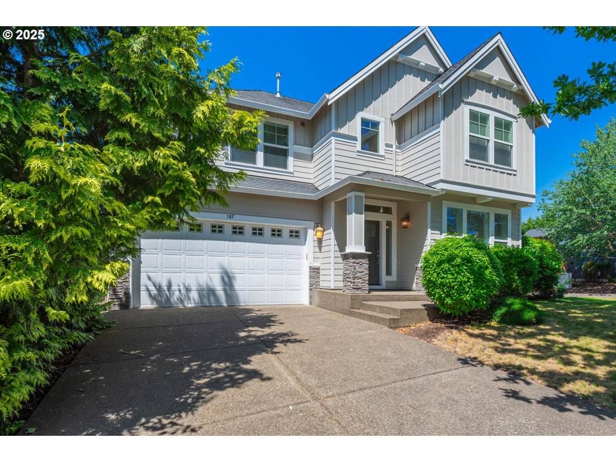 187 Fairway St - Photo 1