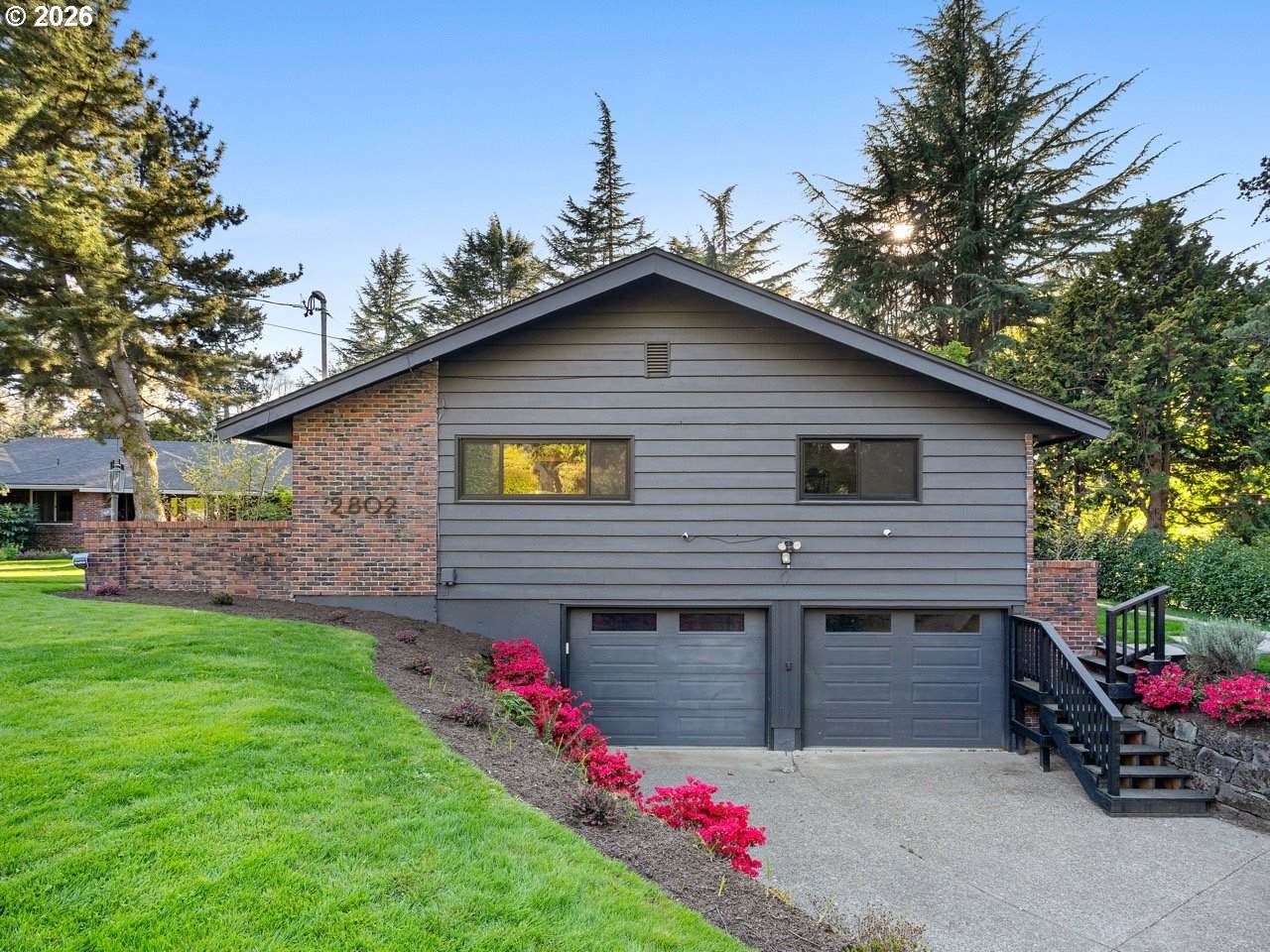 2802 Moreland Ln - Photo 1