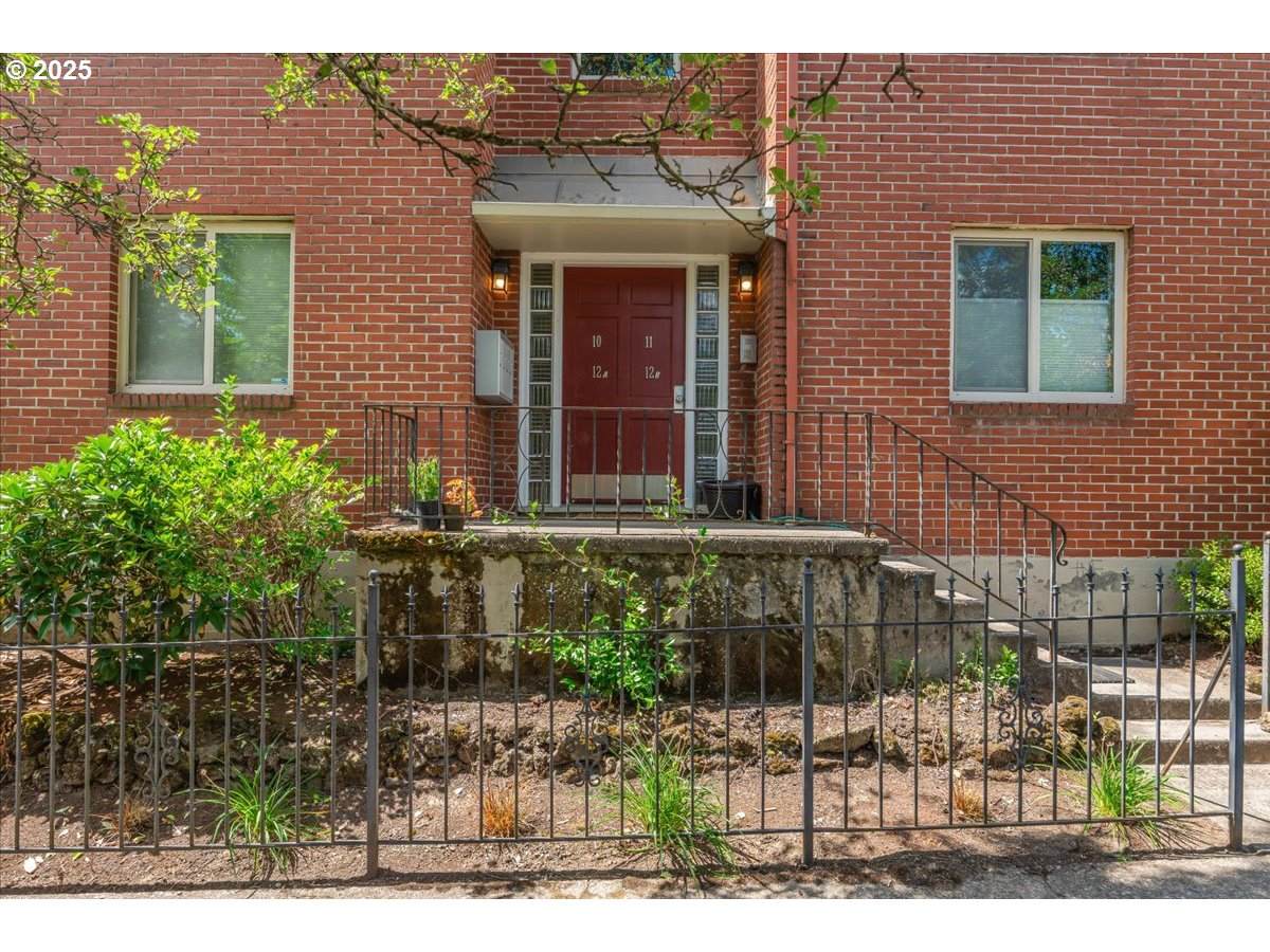 2409 51ST Ave - Photo 1