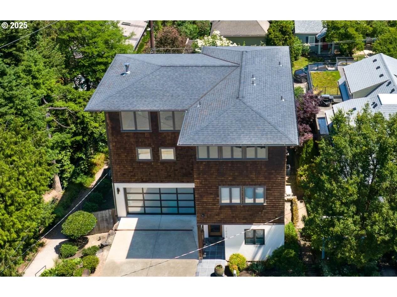 7604 Hood Ave - Photo 1