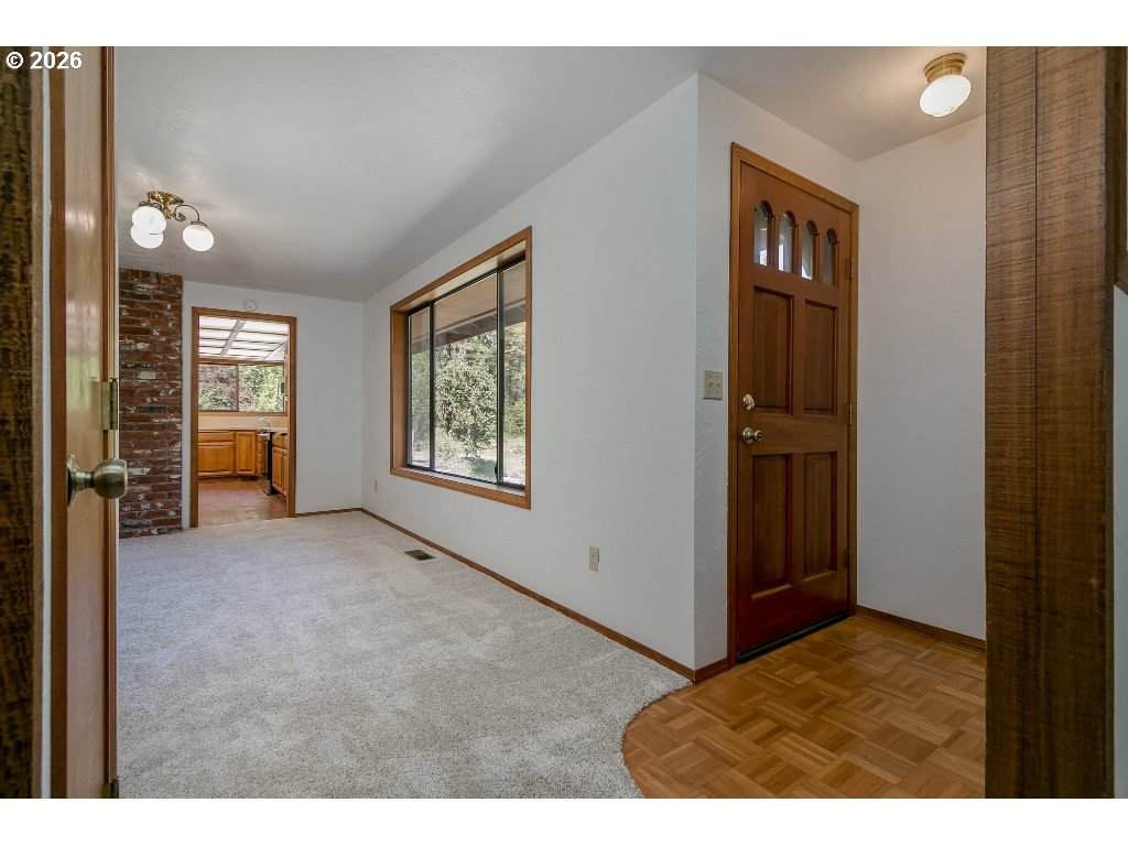 https://bt-photos.global.ssl.fastly.net/portland/orig_boomver_1_283150637-2.jpg