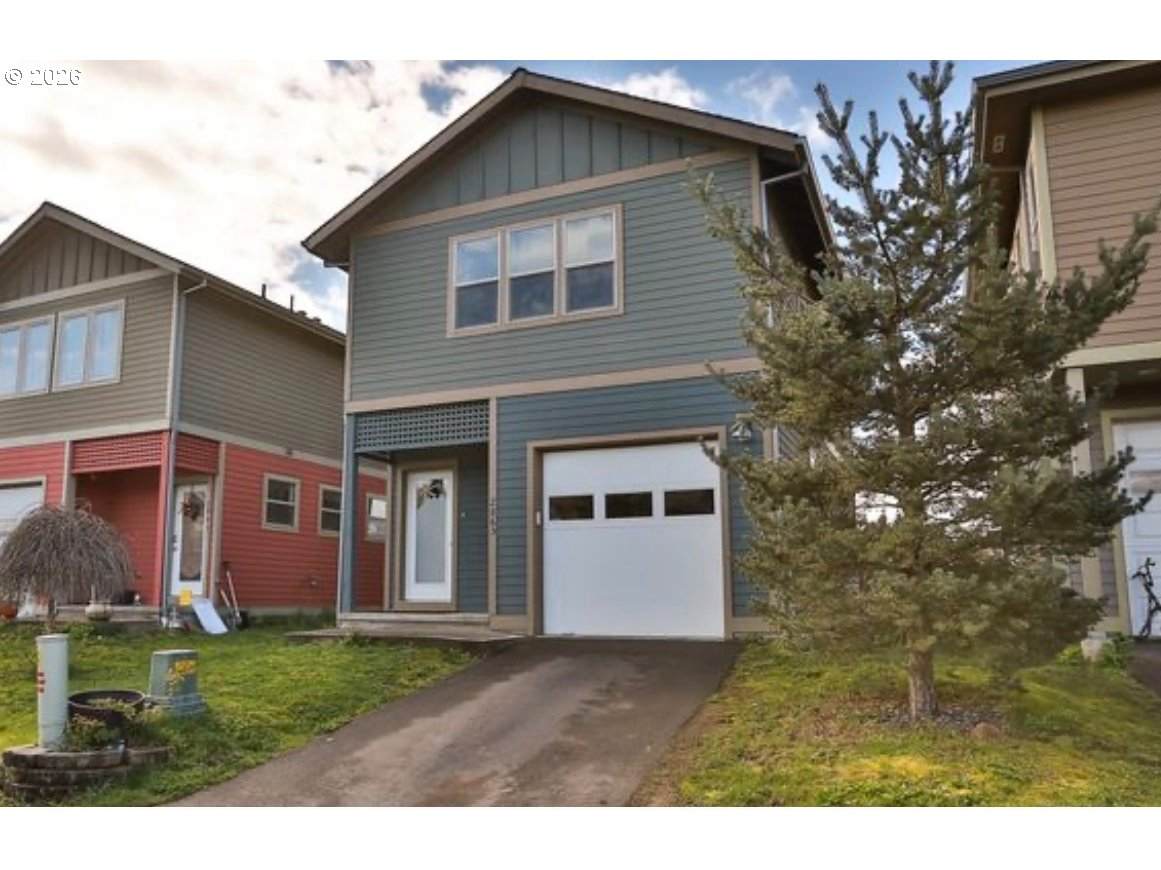 2865 Cottage Ln - Photo 1