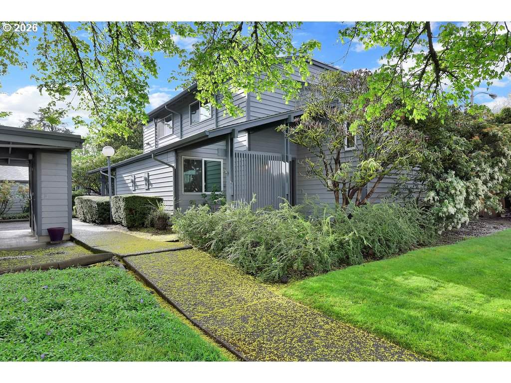 2700 Harlow Rd - Photo 1
