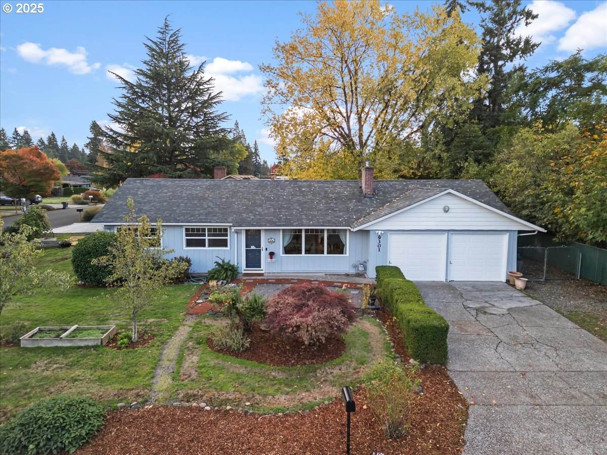 9301 Silver Star Ave - Photo 1