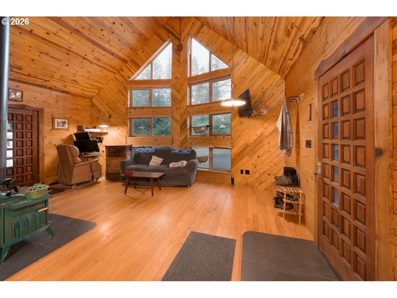 https://bt-photos.global.ssl.fastly.net/portland/1280_boomver_1_295572007-2.jpg