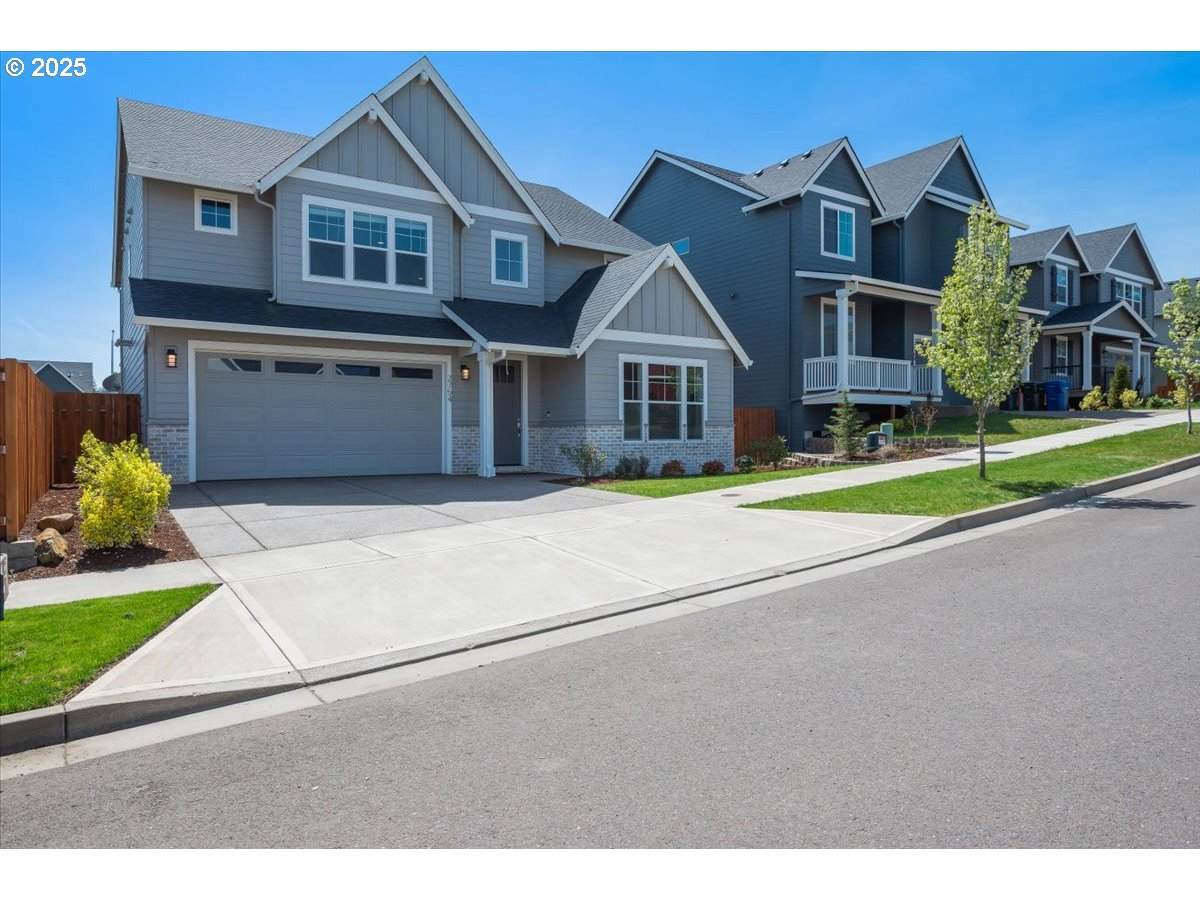 2754 Inna Ave - Photo 1