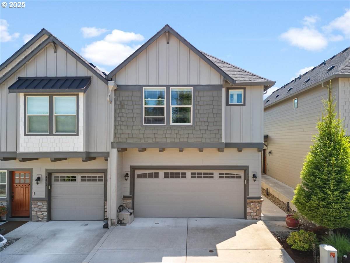 4305 Sage Loop - Photo 1