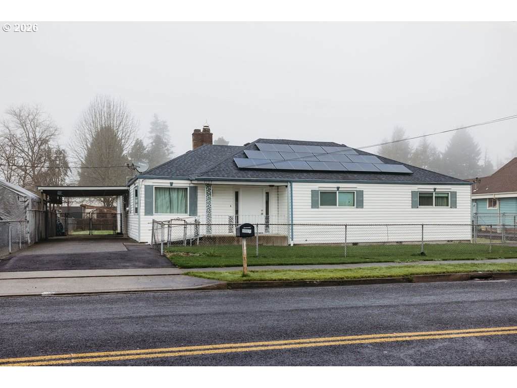 2209 42ND Ave - Photo 1