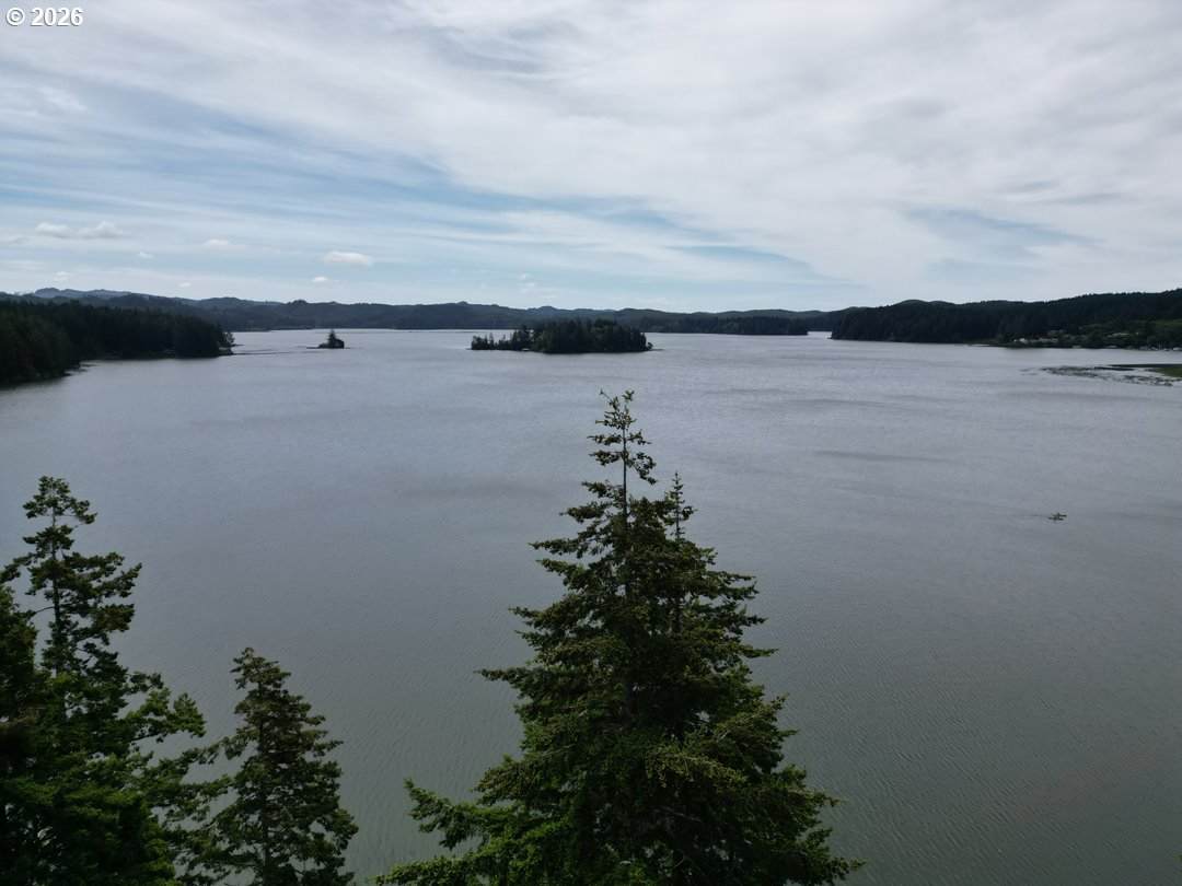 https://bt-photos.global.ssl.fastly.net/portland/orig_boomver_1_326389366-2.jpg