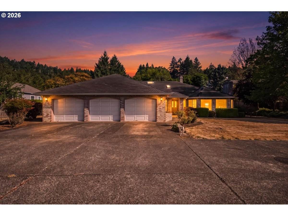 2890 Angelica Dr - Photo 1