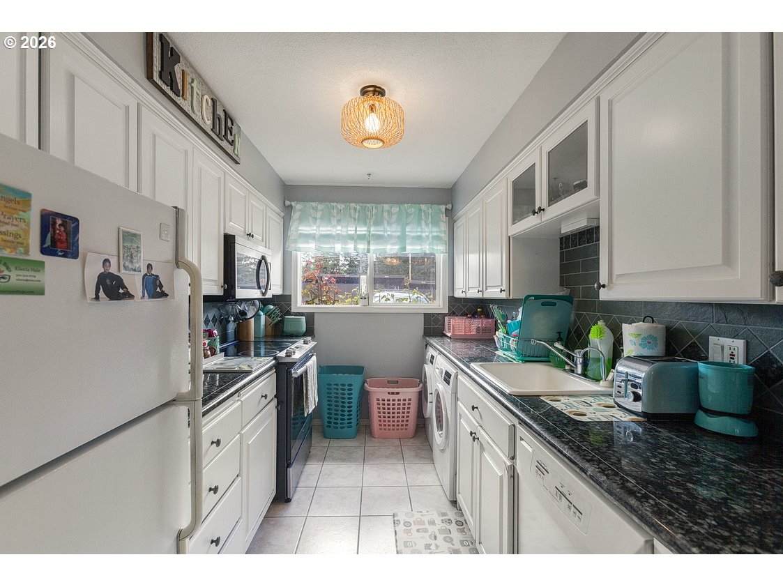https://bt-photos.global.ssl.fastly.net/portland/orig_boomver_1_350020646-2.jpg
