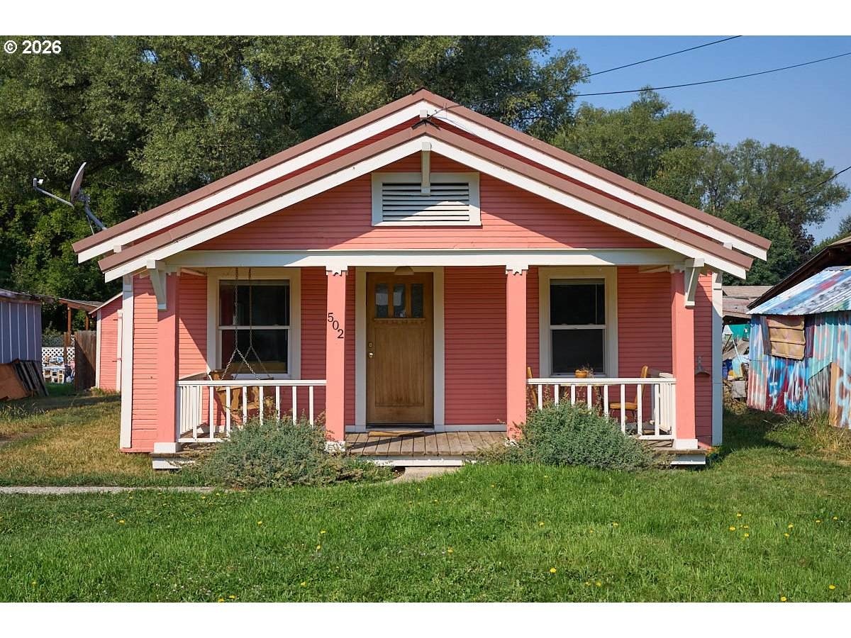 502 Depot St - Photo 1