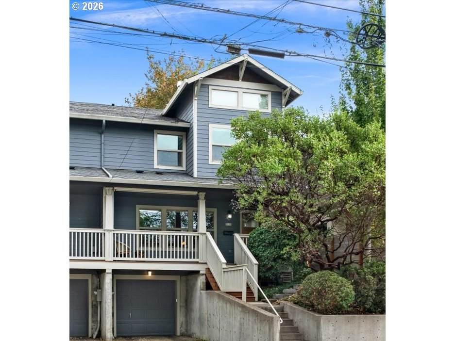 https://bt-photos.global.ssl.fastly.net/portland/1280_boomver_1_380111264-2.jpg