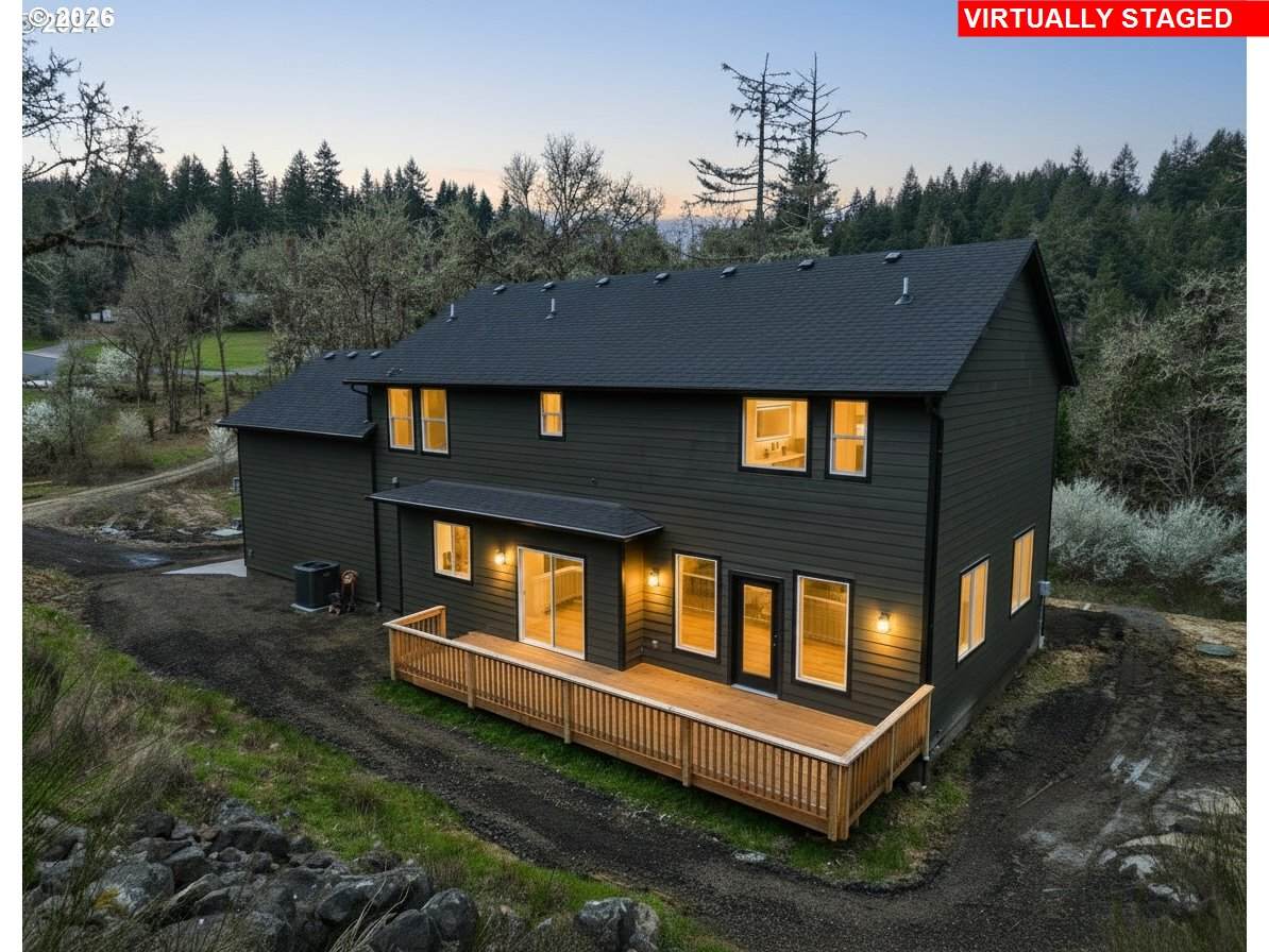 https://bt-photos.global.ssl.fastly.net/portland/orig_boomver_1_382805380-2.jpg