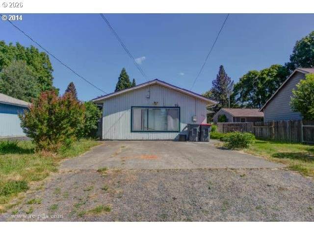 725 Taft St - Photo 1