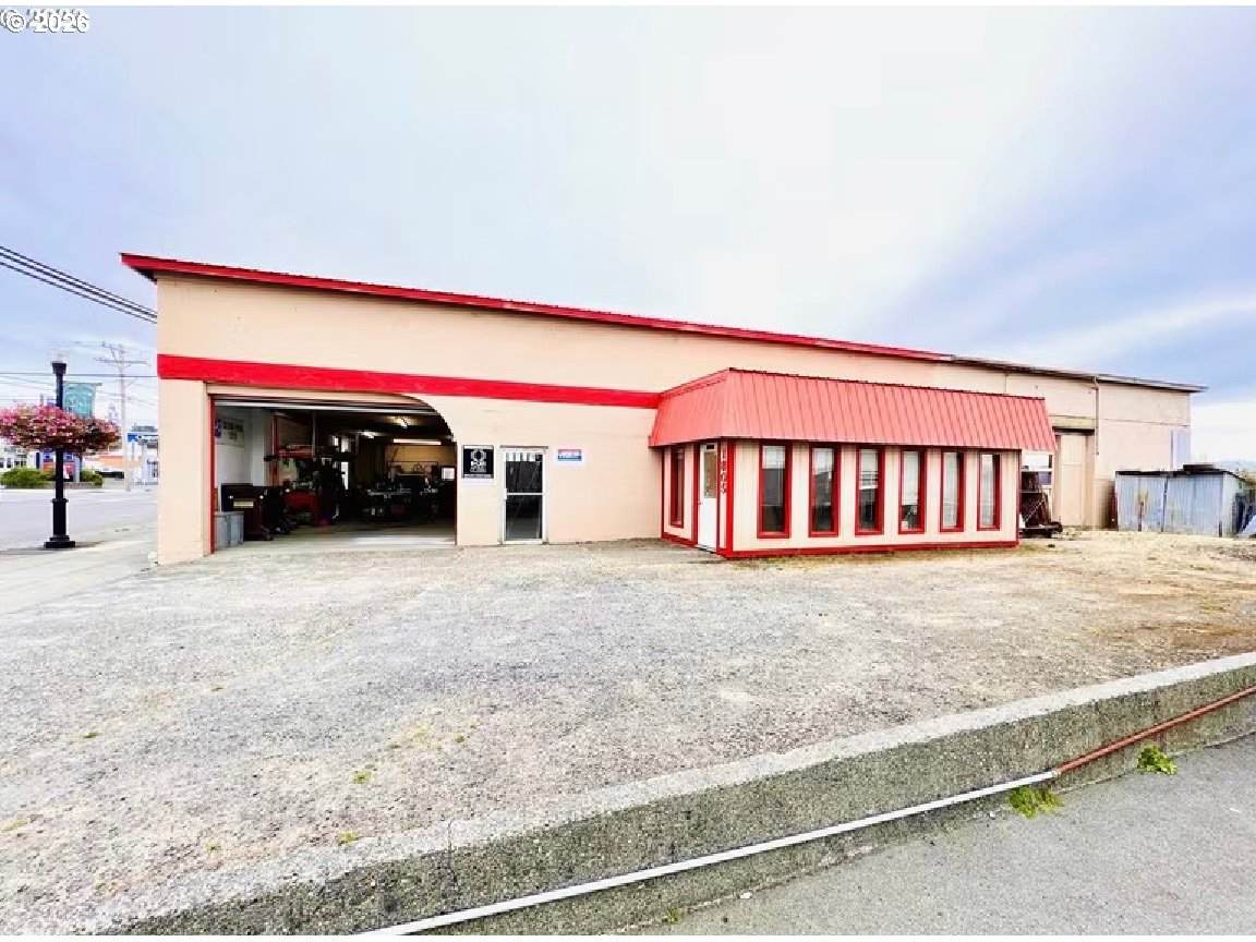 1805 Sherman Ave - Photo 1