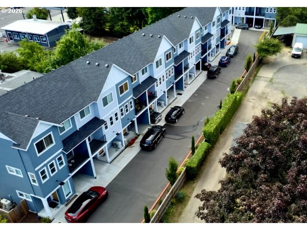 12086 Harold St - Photo 1