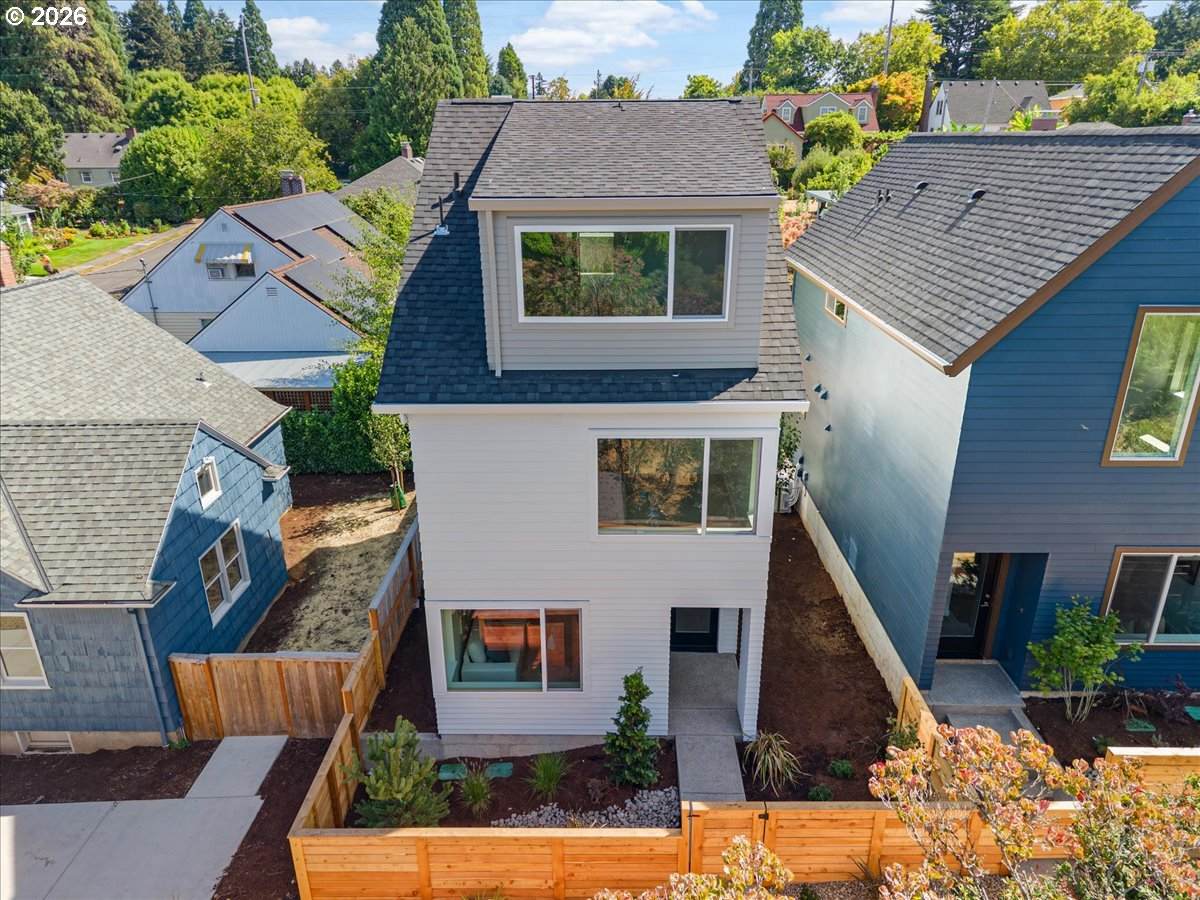 https://bt-photos.global.ssl.fastly.net/portland/orig_boomver_1_435243029-2.jpg