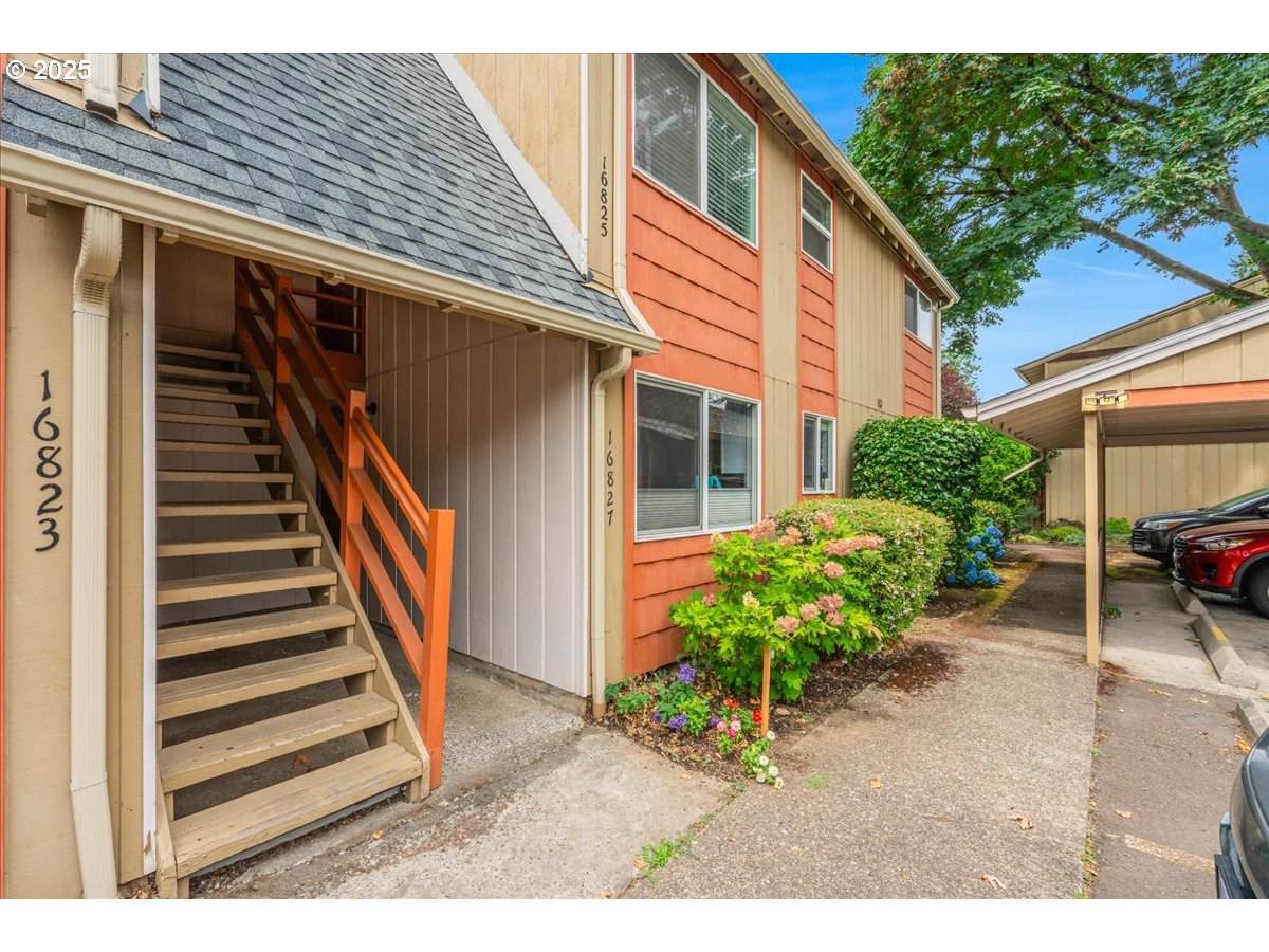 16825 Powell Blvd - Photo 1