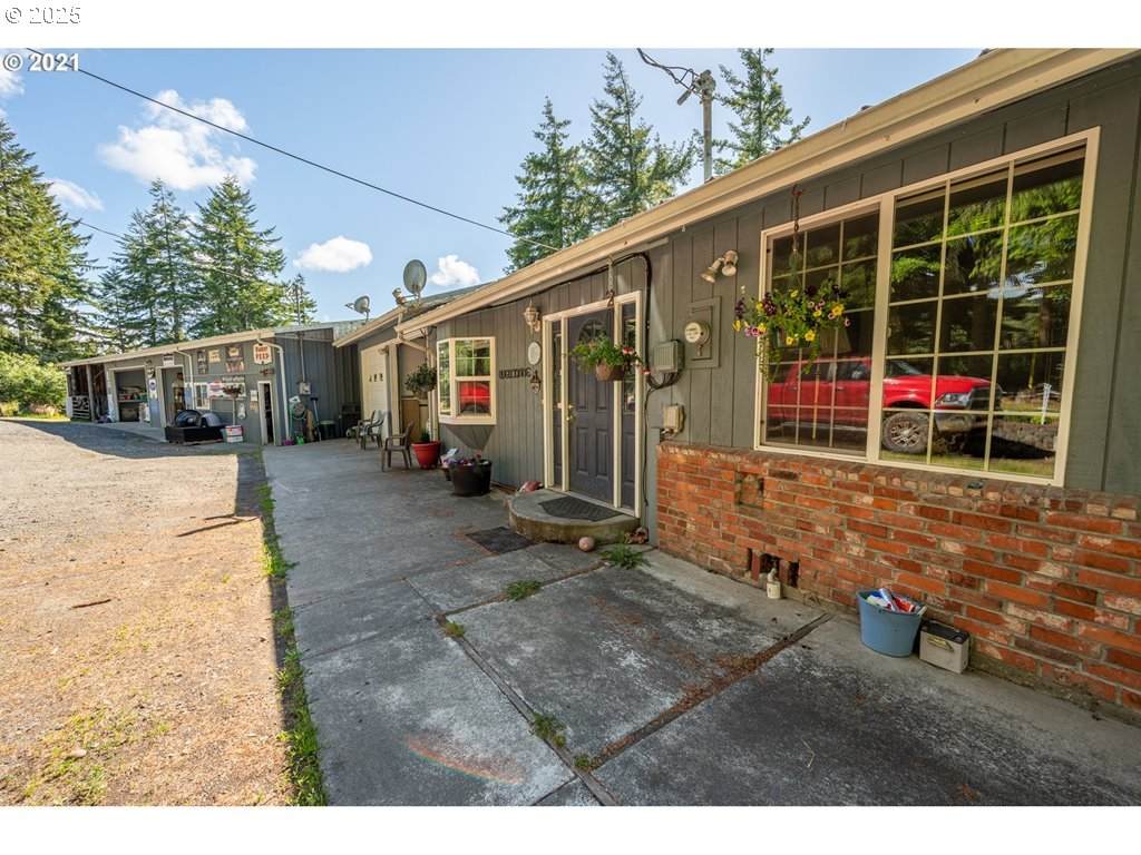 1960 Ranch Rd - Photo 1