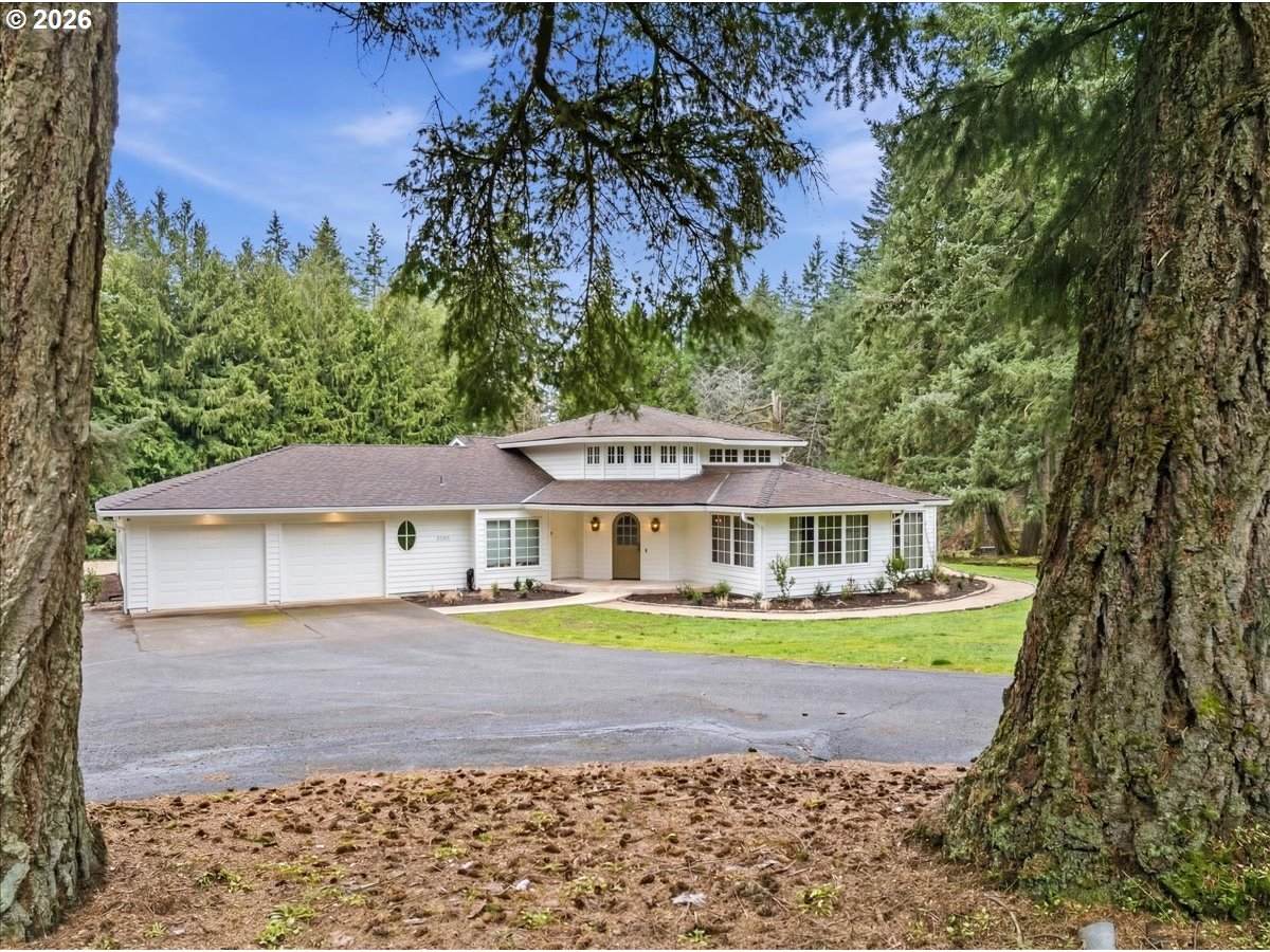 3585 Deer Lake Ct - Photo 1