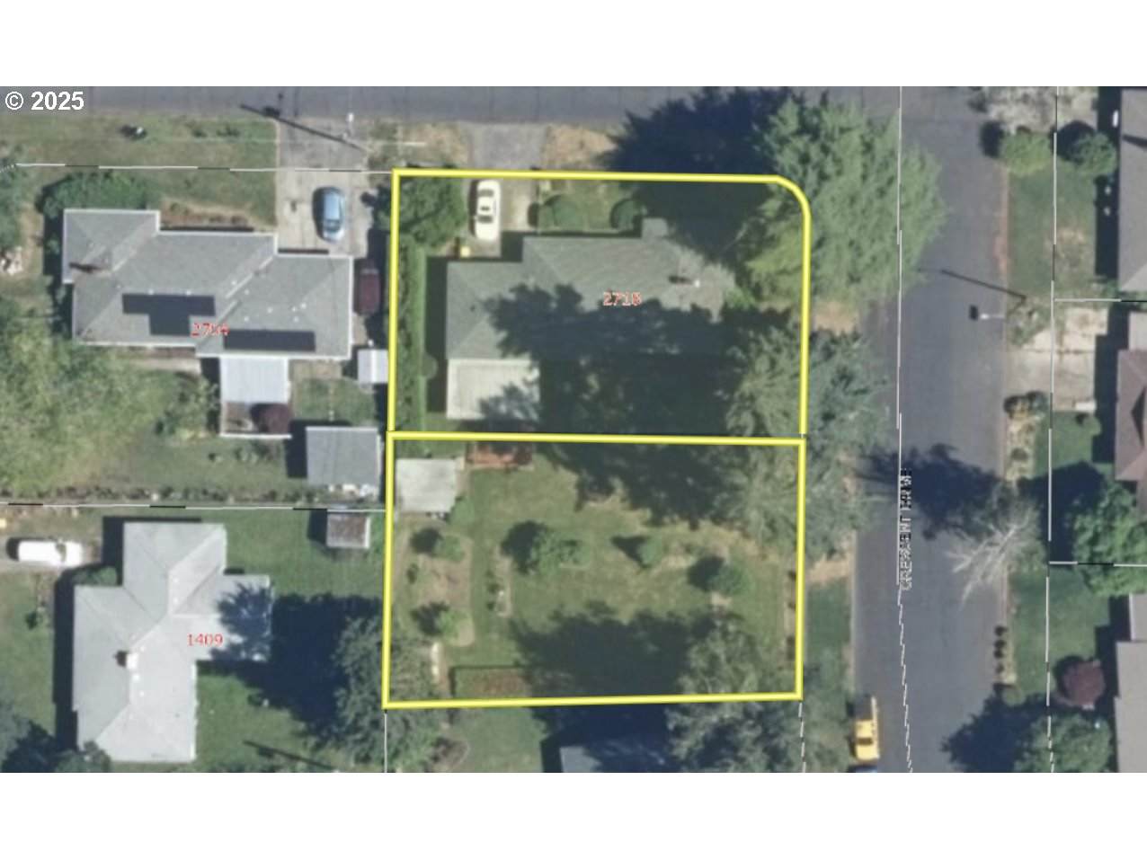  Crescent Dr - Photo 1