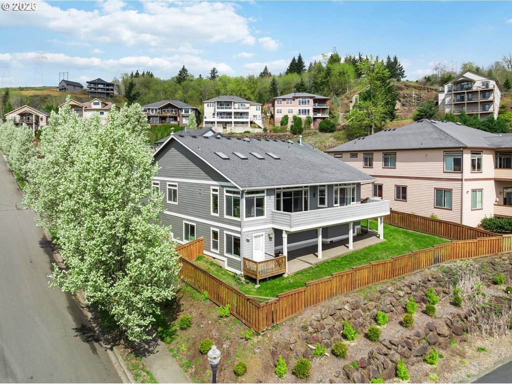 https://bt-photos.global.ssl.fastly.net/portland/orig_boomver_1_452721348-2.jpg