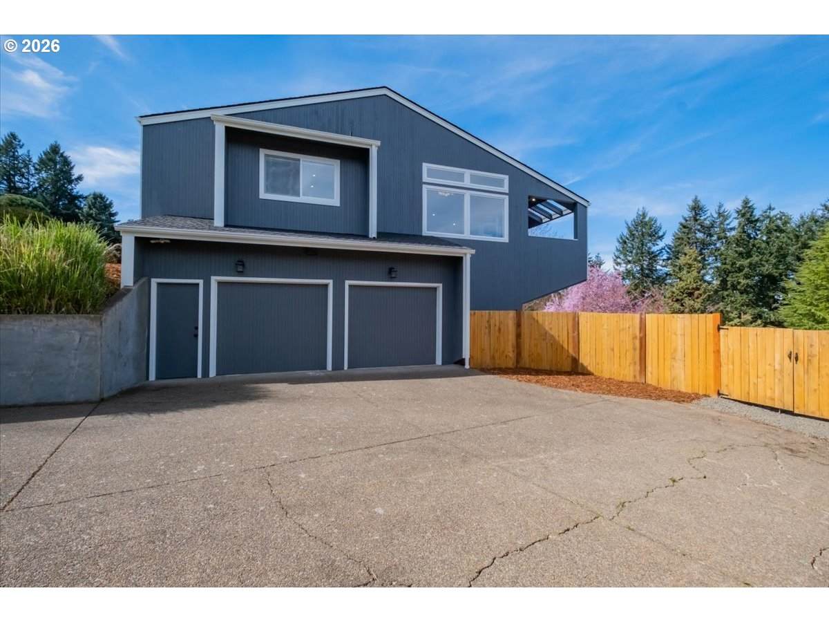https://bt-photos.global.ssl.fastly.net/portland/orig_boomver_1_459324022-2.jpg