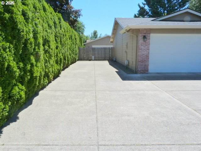 https://bt-photos.global.ssl.fastly.net/portland/orig_boomver_1_459682165-2.jpg