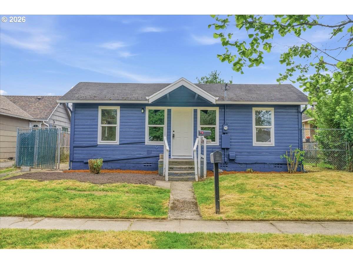 1116 9TH Ave - Photo 1