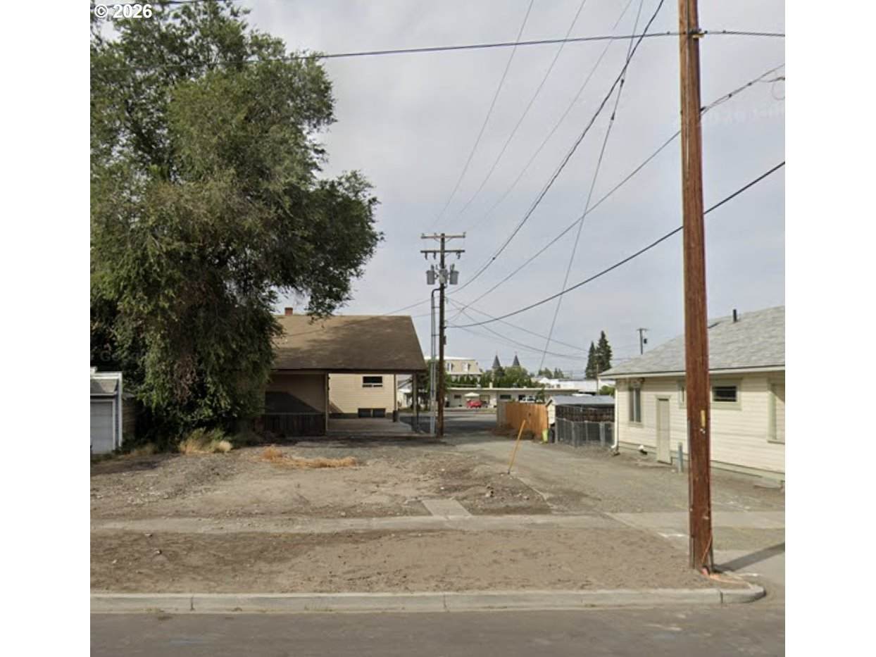 2128 Auburn Ave - Photo 1