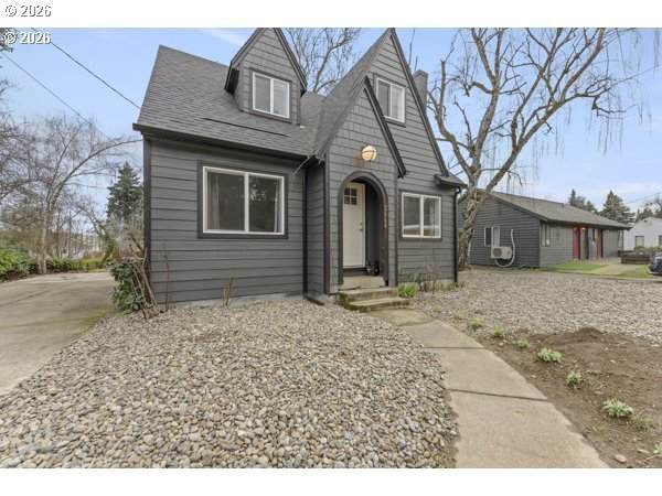 2664 12TH SE St - Photo 1