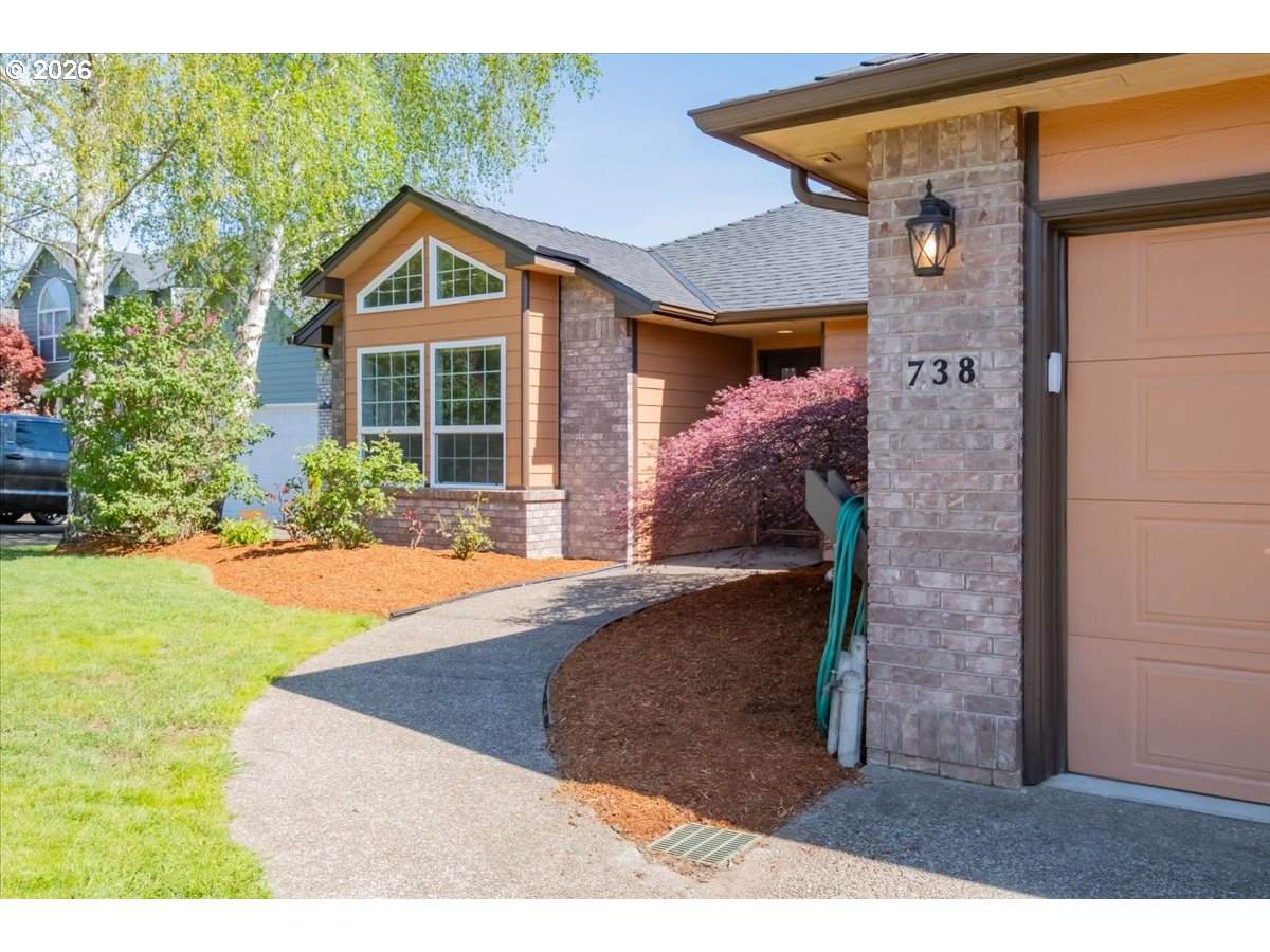 https://bt-photos.global.ssl.fastly.net/portland/orig_boomver_1_488960578-2.jpg