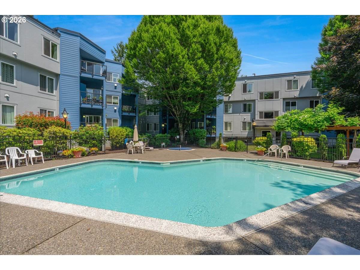 8720 Tualatin Rd - Photo 1